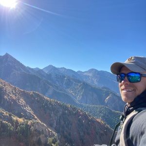 Meet your Posher, Alex